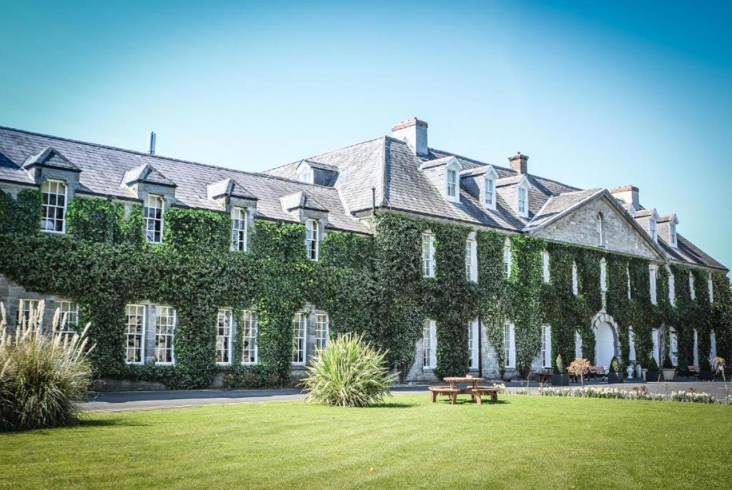 Celbridge Manor Hotel Zewnętrze zdjęcie